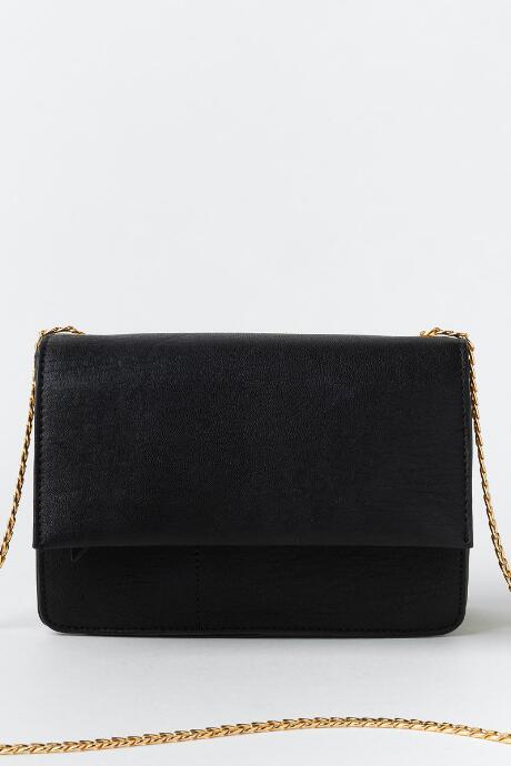 Francesca's Jillian Structured Crossbody - Black