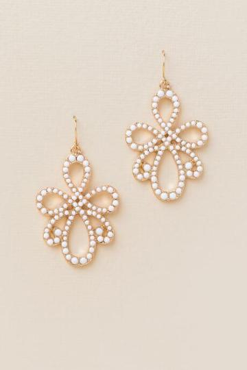 Francesca's Versie Bead Swirl Drop Earring - White