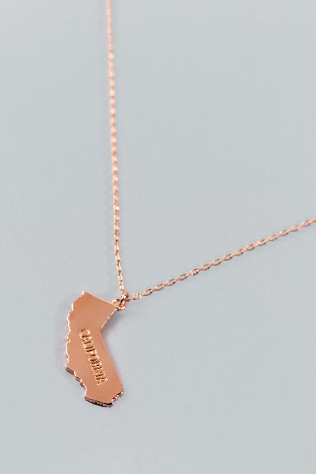 Francesca's California Pendant Necklace - Rose/gold