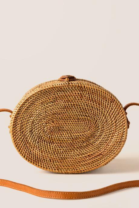 Francesca's Setia Oval Rattan Crossbody - Tan