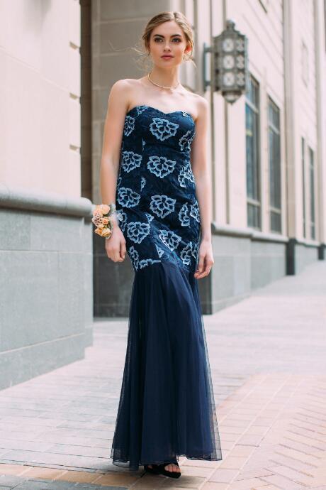 Francesca's Mia Tulle Floral Maxi Prom Dress - Navy