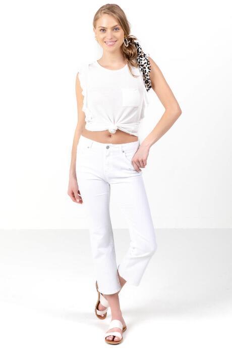 Harper Heritage Mid Rise Crop Kick Jeans - White