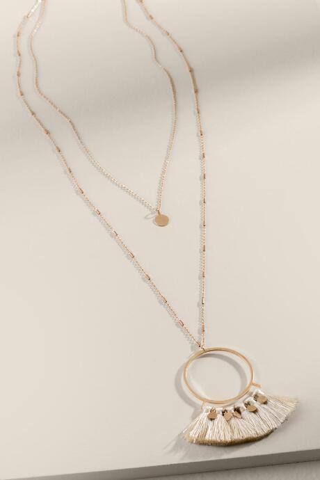 Francesca's Marney Open Circle Tasseled Pendant Necklace - Ivory