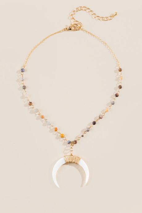 Francesca's Katie Beaded Bullhorn Pendant Necklace - Beige