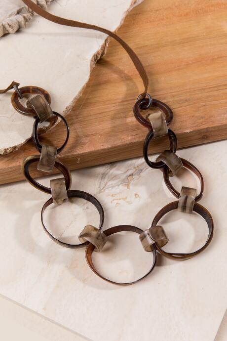 Francesca's Deana Resin Links Necklace - Brown