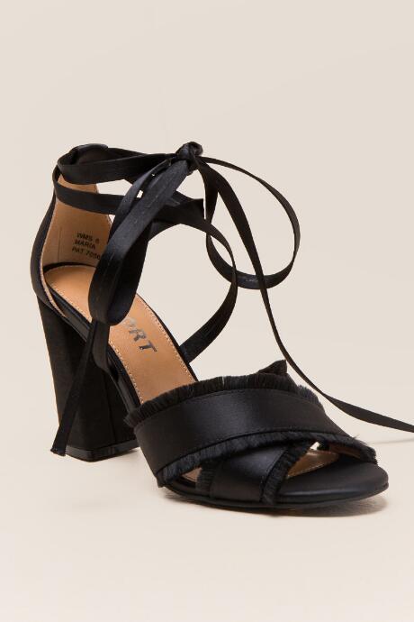 Report Maria Lace Up Block Heel - Black