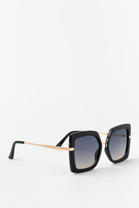 Francesca's Sally Square Frame Sunglasses - Black