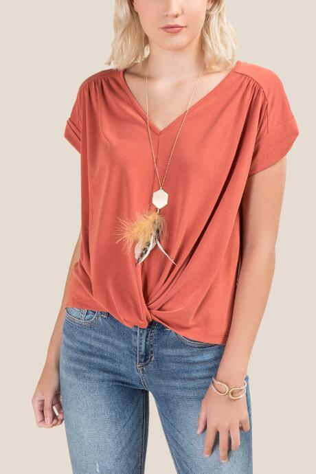 Francesca's Sammi Front Twist Top - Cinnamon