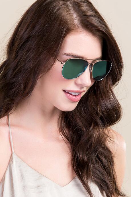 Francesca's Mae Mirrored Aviator Sunglasses - Blue