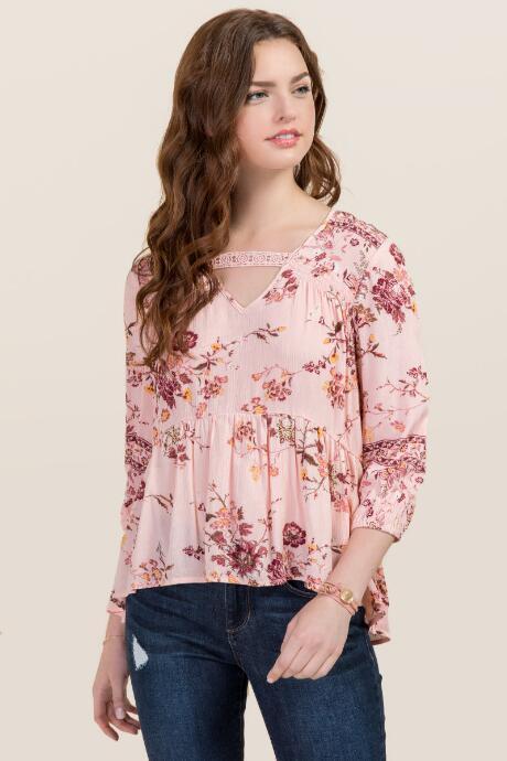 Mi Ami Annabeth Floral Blouse - Mauve