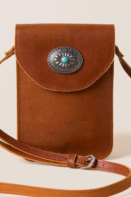 Francescas Cloe Leather Metal Circle Crossbody In Cognac - Cognac