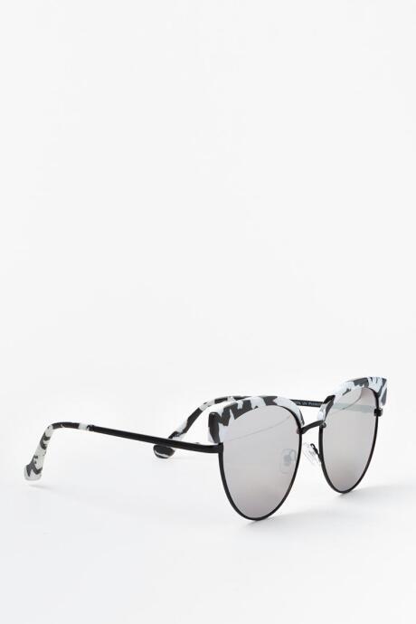 Francesca's Catalina Cat-eye Sunglasses - Black