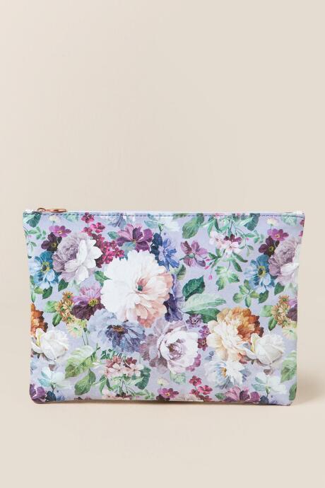 Francesca's Capella Floral Pouch - Cream