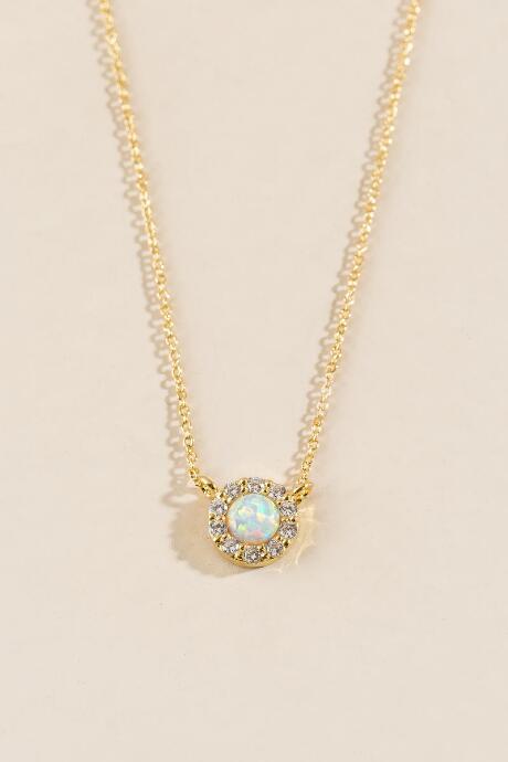 Francesca's Everly Opal Pendant - Iridescent