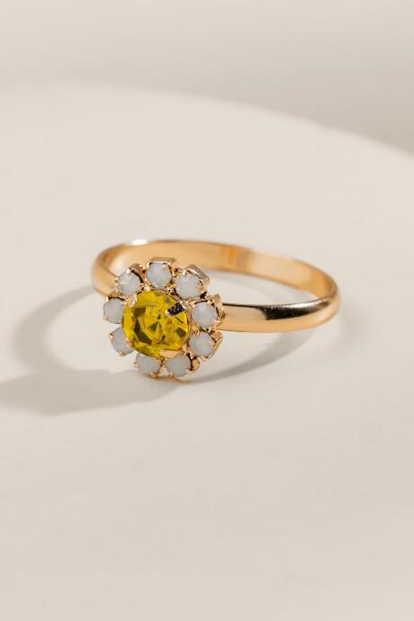 Francesca's Hannah Sunflower Crystal Ring - Yellow