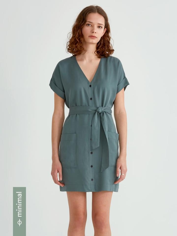 Frank + Oak Short Sleeve V-neck Tencel Dress In North Atlantic