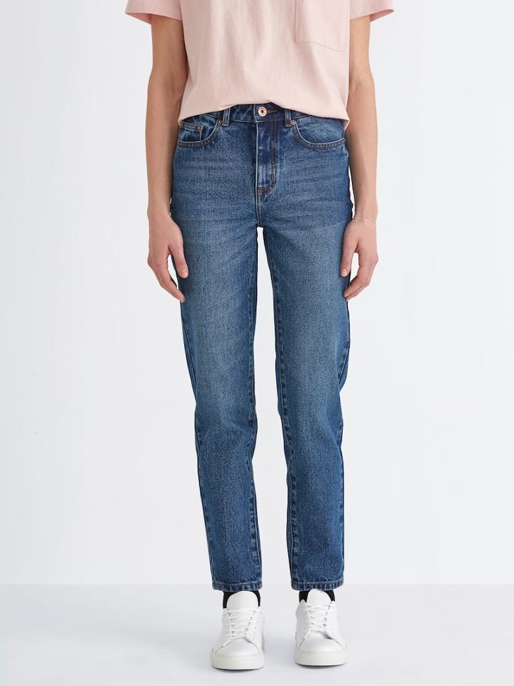 Frank + Oak The Stevie Tapered-fit Jean In Washed Indigo
