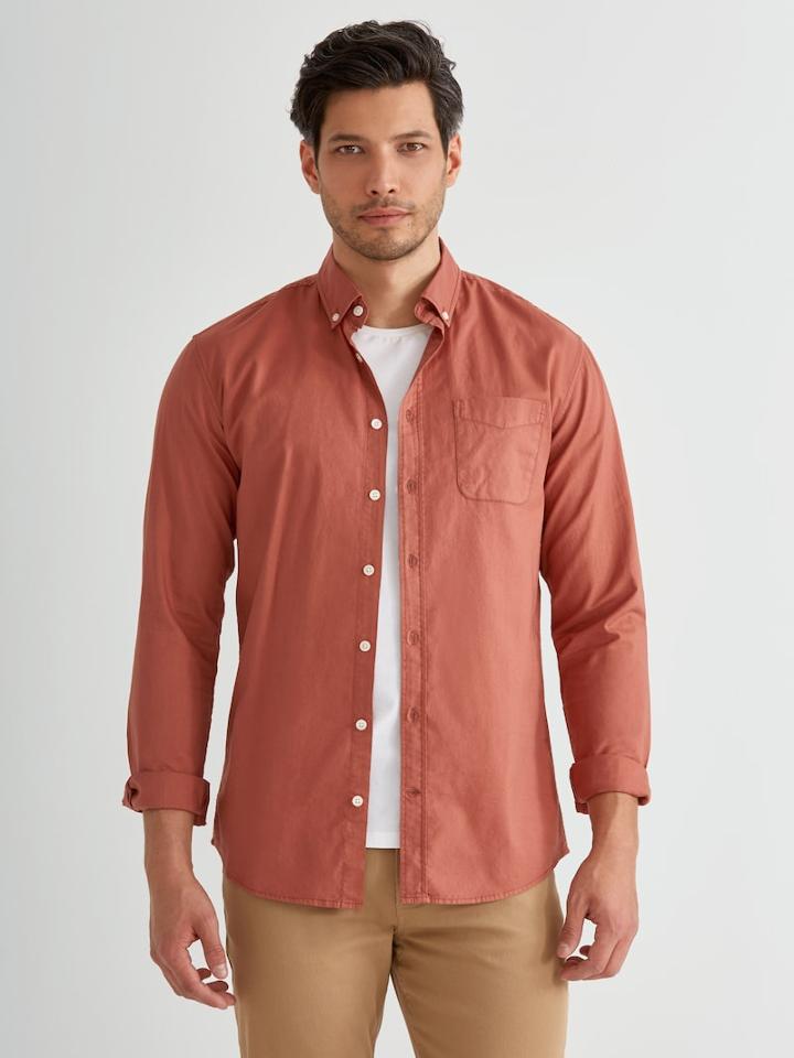 Frank + Oak The Paolo Garment Dyed Soft Oxford In Rustic Brown