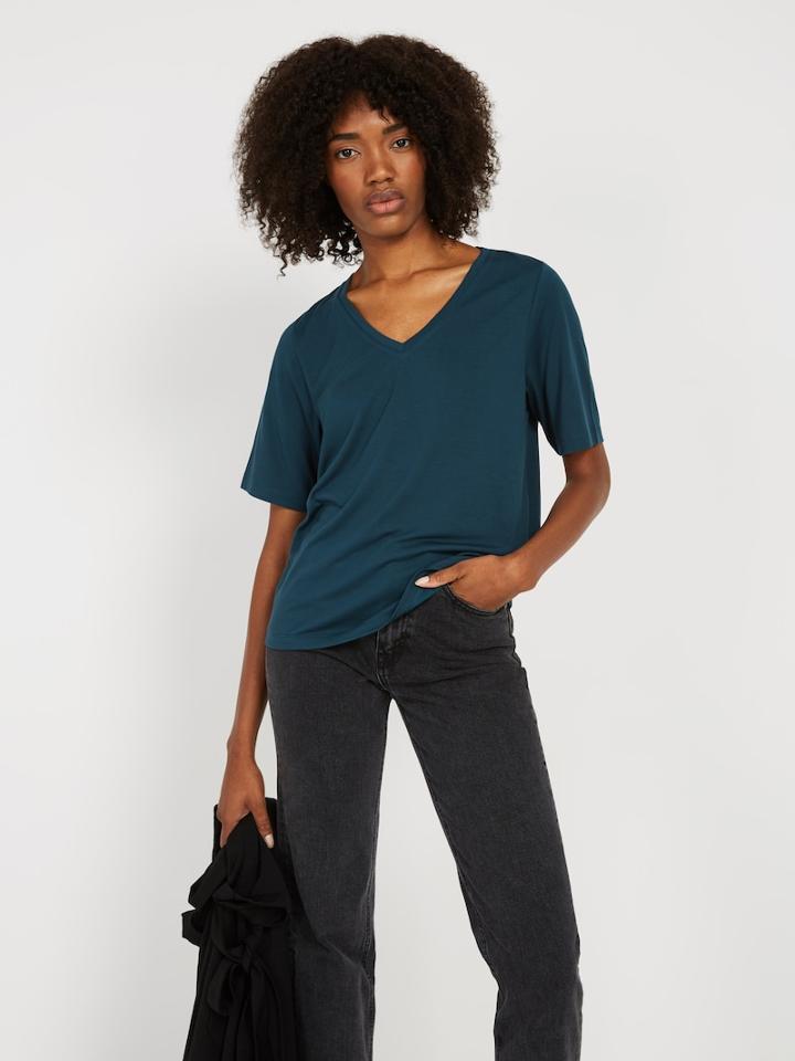Frank + Oak Fluid V-neck T-shirt - Dark Blue