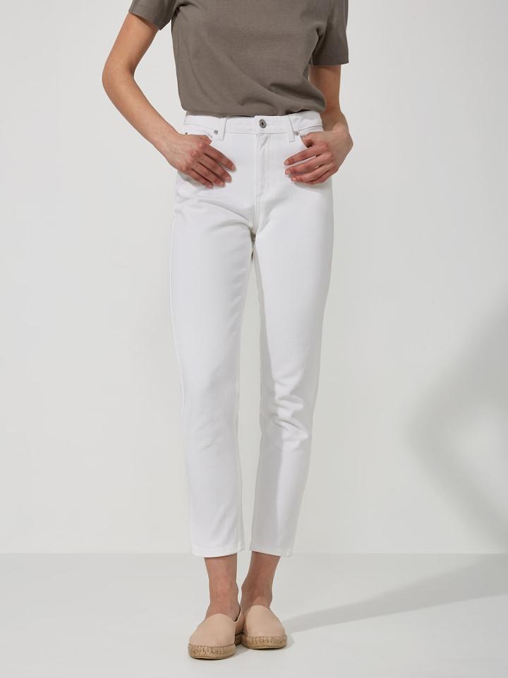 Frank + Oak The Stevie High-waisted Tapered Jean In Snow White