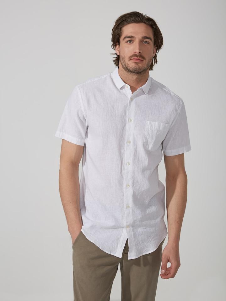 Frank + Oak Short-sleeved Cotton-linen Oxford Shirt In Bright White