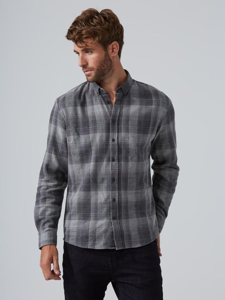 Frank + Oak Plaid Flannel Shirt In Charcoal Heather