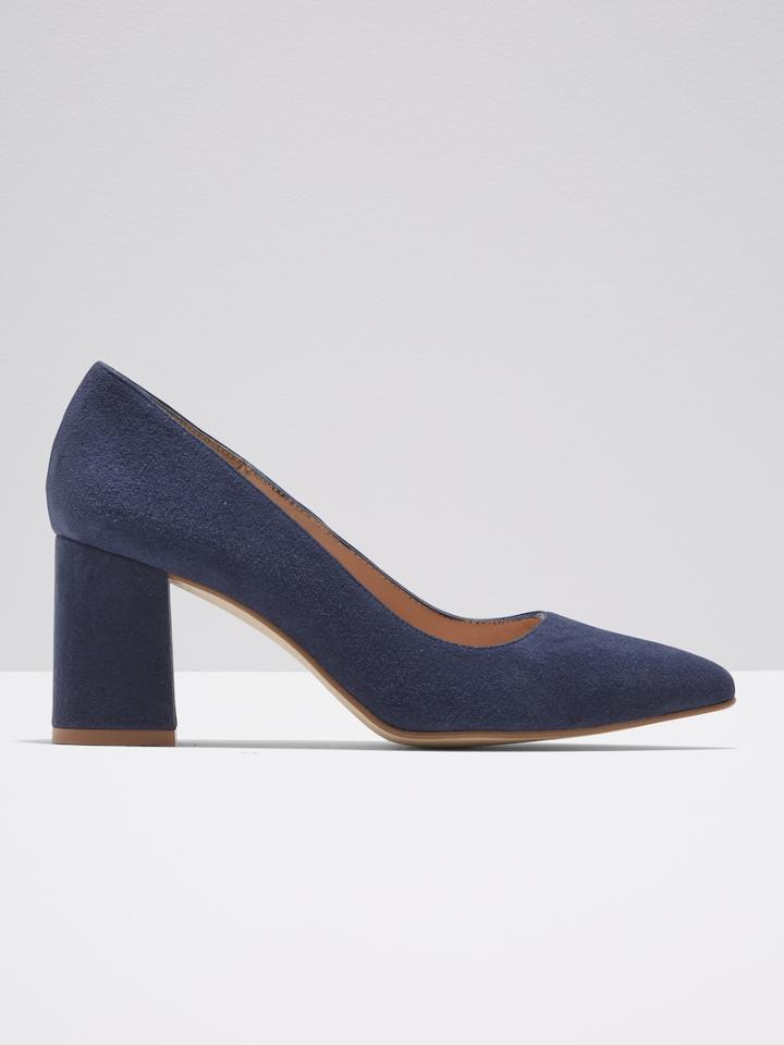 Frank + Oak The Gallery Block Heel In Navy Suede