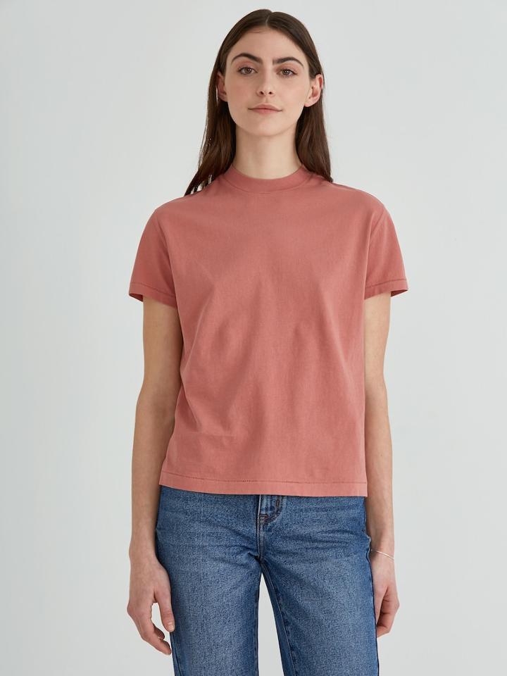 Frank + Oak Mock Neck Tee In Withered Rose