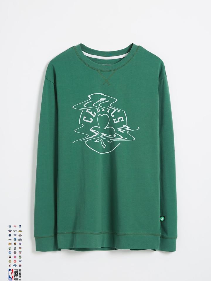 Frank + Oak Boston Celtics Twisted Logo Long-sleeve T-shirt