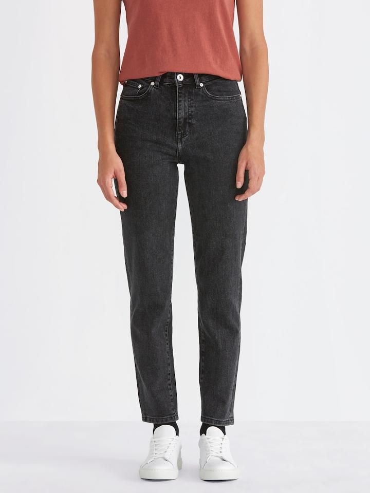 Frank + Oak The Stevie Tapered-fit Jean In Washed Black