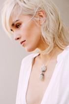 Petite Pierres Womens Stone Drop Choker