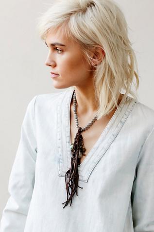 Love Heals Womens Labradorite And Leather Necklace