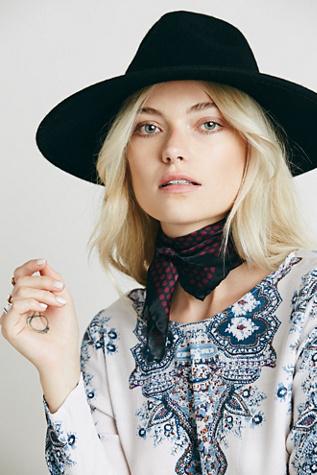 Free People Womens Silk Triangle Bandana