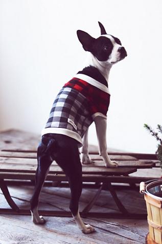 Penn + Pooch Womens Fireside Plaid Doggie Tee