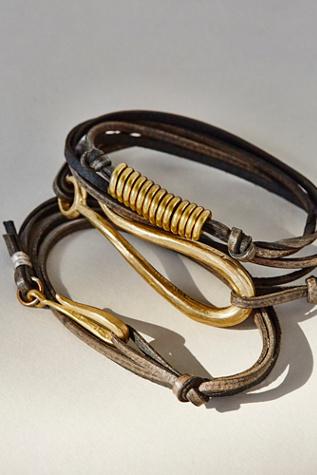 Lhn Jewelry Womens Large Hook Leather Bracel