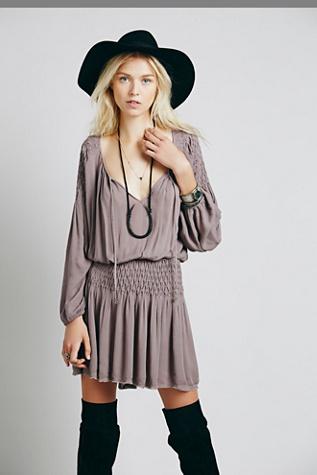 Endless Summer Womens Chrysanthemum Dress