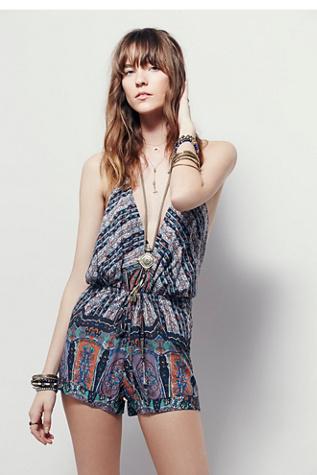 Novella Royale Womens Bouquet Of Roses Romper