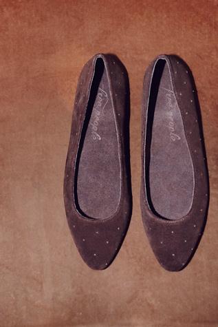Fp Collection Womens Nebula Studded Flat