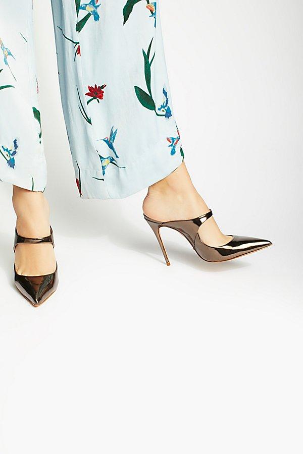 Nicole Pointed Heel By Schutz At Free People