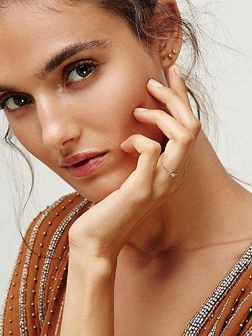 Erth By Nicole Trunfio Tiny Diamond Chain Ring
