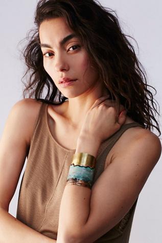Sibilia Womens Mars Landscape Patina Cuf