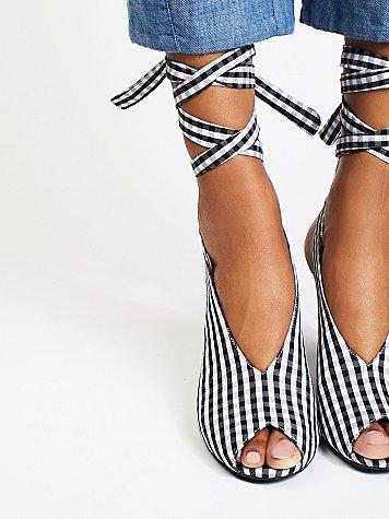Vision Wedge By Jeffrey Campbell At Free People