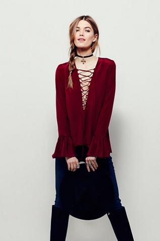 Stone Cold Fox Womens Scf Powell Blouse