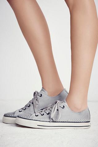 Converse Womens Jv Nubuck Lo Top Chucks