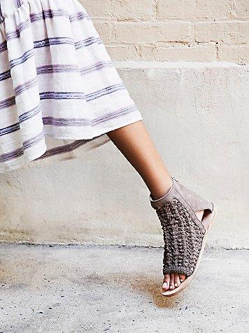 Island Cruiser Sandal By Fp Collection