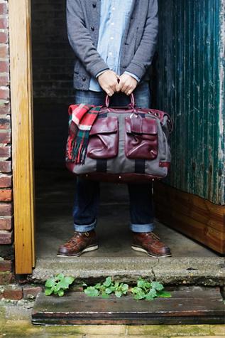 Will Leather Womens Traveler Duffle Bag
