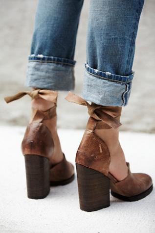 Fp Collection Womens Cora Wrap Heel
