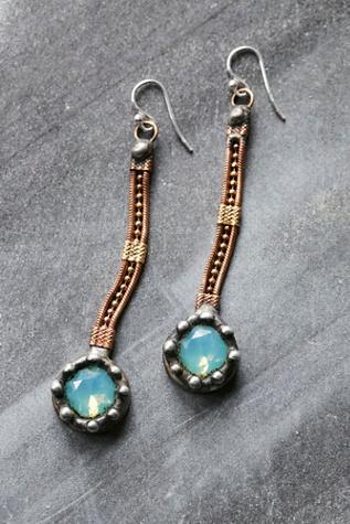 Mikal Winn Womens Raw Stone Droplet Earring