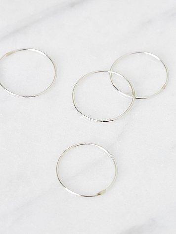 Amarilo X Free People Threadbare Delicate Ring Set