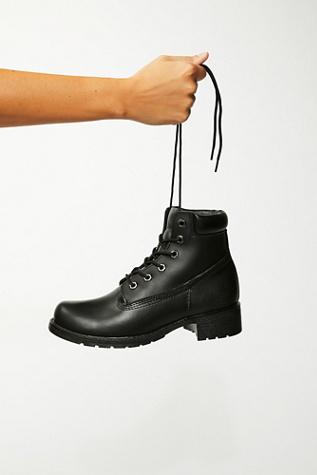 Jeffrey Campbell Womens Deluge Lace Up Boot